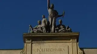 Automatyka i biotechnologia. Inżynieria materiałowa i mechatronikę. M.in te kierunki mogą już wkrótce przeżywać oblężenie. Wszystko za sprawą planów ministerstwa nauki i szkolnictwa wyższego i wielkich pieniędzy. Pieniędzy które maja pomóc w promocji kierunków  na uczelniach technicznych , a kluczowych dla gospodarki. Pieniędzy które w formie stypendiów mają trafić do studentów. Tylko na ten cel  przewidziano dwieście milionów złotych a ze wsparcia w przyszłym roku akademickim może skorzystać nawet 13 tysięcy osób.