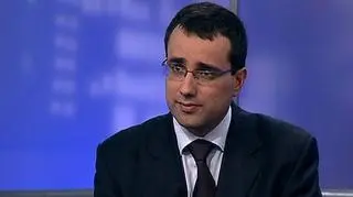 Przedsiębiorcy dotknięci powodzią mogą uzupełniać straconą dokumentację w późniejszym czasie. Mogą liczyć także na ulgi w spłacie składkowych należności zapewnia Przemysław Przybylski z ZUS-u, który tłumaczy jak należy udokumentować takie wnioski.