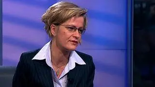 Ile kosztuje wakacyjne ubezpieczenie dla dziecka? W jakim stopniu zabezpieczy to je przed niespodziewanymi sytuacjami na koloniach? Czy warto korzystać z ofert biur podróży i na jakie ulgi możemy liczyć wykupując pakiet ubezpieczeniowy?  O tym jak wyjechać bezpiecznie na wakacje mówiła na antenie TVN CNBC Biznes, Joanna Królikowska - Bocheńczyk ze Stowarzyszenia Polskich Brokerów Ubezpieczeniowych i Reasekuracyjnych.