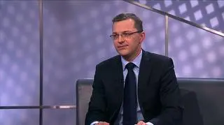 Widz pyta nas, czy podczas zwolnienia lekarskiego może reprezentować swoją firmę i np. wystawiać faktury? Co może a czego nie wolno choremu właścicielowi firmy? O tym w rozmowie z Grzegorzem Ruszczykiem z kancelarii Raczkowski i Wspólnicy