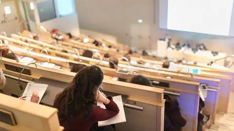 "Rzeczpospolita": Jakie studia wybrać?