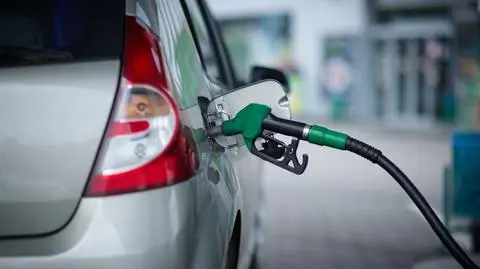 Kukiz'15 składa projekt ustawy likwidującej opłatę paliwową