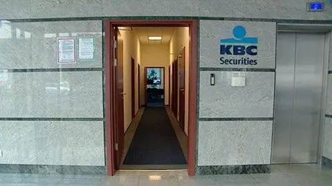 Kredyt Bank i Warta idą pod młotek