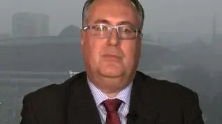 W trzecim kwartale przychody Centrozapu wzrosły. Zamiast straty netto spółka miała zysk netto. Strata wciąż jest jednak na poziomie operacyjnym. Centrozap skupia się na handlu energią elektryczną, paliwami, wytwarzaniem energii cieplnej, obecnie realizuje projekt w Komi. Blisko 80% przychodów w trzecim kwartale spółka zawdzięcza handlowi energią elektryczną. O komentarz do wyników a także o planach spółki z prezesem Centrozapu - Ireneuszem Królem, rozmawiał Rafał Hirsch.