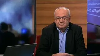 Chińska gospodarka hamuje, ale minimalnie i wolniej od prognoz. W czwartym kwartale urosła o 8,9% w skali roku czyli o 0,2 punktu procentowego szybciej niż prognozował rynek i jednocześnie o 0,2 punktu wolniej niż poprzednio. To jednocześnie najsłabszy wynik od dwóch i pół roku. W całym 2011 PKB Chin urosło o 9,2%. Prof. Edward Haliżak z Uniwersytetu Warszawskiego w rozmowie z Robertem Stankiewiczem, zwraca uwagę na zmiany zachodzące w chińskiej gospodarce - szczególnie siłę rynku wewnętrznego.