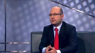 Brak kar dla lekarzy za błędne wypisanie poziomu refundacji na recepcie oraz możliwość odwołania się od wyników kontroli przez aptekarzy – to najważniejsze zapisy projektu ustawy refundacyjnej, którą dzisiaj zajmuje się Rada Ministrów. Więcej szczegółów na ten temat w rozmowie z Tomaszem Kaczyńskim, starszym prawnikiem w Kancelarii Domański Zakrzewski Palinka.