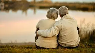 Szydło: obniżenie wieku emerytalnego po wakacjach