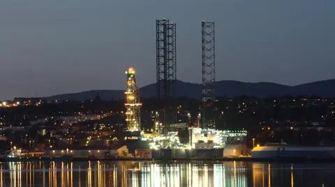 Rosjanie nie zmniejszą produkcji ropy. Nawet przy cenie poniżej 60 dolarów za baryłkę ropy