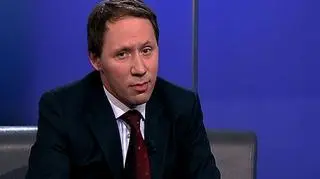 Co musisz wiedzieć o sobie, zanim zainwestujesz miliony? Dlaczego pytanie o odporność na ryzyko nie jest pytaniem najważniejszym? Dlaczego privet banking nie jest usługą typu zapłać i zapomnij? Gościem Roberta Stanilewicza w programie "Godzina dla pieniędzy" był Piotr Sawala z DZ Bank Polska 