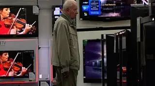 Gdyby gospodarka zależała od poziomu zadowolenia Polaków, to dzisiaj zamiast spowolnienia mielibyśmy prawdziwy gospodarczy boom. Jeszcze nigdy nigdy nie żyło się nam tak dobrze, a Polacy nie boją się efektów globalnego kryzysu - tak wynika z Diagnozy Społecznej 2009. Co prawda 28 procent z nas mówi, że nie wystarcza im do pierwszego, ale 16 lat temu takich osób było aż 75 procent. Jednak to tylko część prawdy o nas samych. Jaki statystyczny obraz Polaków wyłania się z największego badania warunków i stylu życia w naszym kraju? 