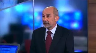 Medialne imperium Ruperta Murdocha drży w posadach. Prezes spółki News Corporation  zeznawał  brytyjskiej Izbie Gmin - parlamentarzyści wypytywali go o rzekomą aferę podsłuchową. Skandal sprawił, że kapitalizacja giełdowa News Corporation od 5-go lipca spadła o 8 miliardów dolarów. O tych, i innych biznesowych konotacjach problemów News Corporation rozmawialiśmy z Michaelem Dembińskim z Brytyjsko-Polskiej Izby Handlowej.