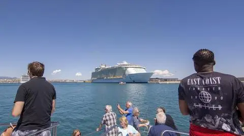Palma de Mallorca na wojnie z wycieczkowcami