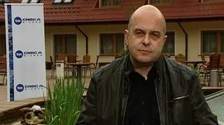 Już wkrótce w Polsce zostanie przeprowadzona tzw. dywidenda cyfrowa, będąca skutkiem zamiany analogowych sygnałów telewizyjnych na sygnały cyfrowe. Pozwoli to zwolnić dużo miejsca w "eterze". O możliwościach jakie niesie ze sobą to rozwiązanie rozmawialiśmy, przy okazji forum telekomunikacyjnego w Ossie, z Tomaszem Berezowskim - dyrektorem departamentu technologii TVN.