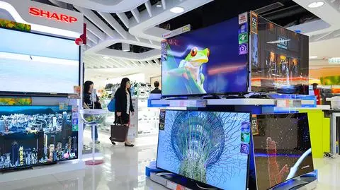 Sharp przejął Universal Media Corporation Slovakia