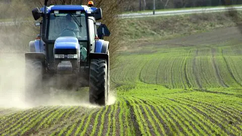 "Dziennik Gazeta Prawna": wieś ofiarą unijnego rozdania