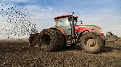 Ustawa ws. obrotu ziemią łamie traktaty UE