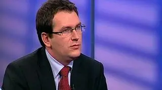 Odcinanie kuponów od dawnej inwestycji, czyli jak rozliczyć ulgę odsetkową. W gąszczu niewielu ulg podatkowych najważniejsza jest jednak jedna zasada - korzystamy tylko z jednej ulgi. Trzeba ją więc starannie wybrać. Komu jaka ulga przysługuje, kto nabrał do prawa do ulgi odsetkowej i do kiedy będzie mógł z niej korzystać - zapytaliśmy Grzegorza Ogórka, doradcę podatkowego w PricewaterhouseCoopers.