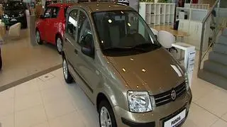 Dwa lata - co najmniej dwa lata. Jeszcze tyle w zakładzie w Tychach  produkowany będzie fiat panda - przynajmniej taką deklarację na antenie TVN CNBC Biznes złożył szef Fiat Autopoland -Enrico Pavoni. I choć nowy model tego samochodu będzie powstawał już pod Neapolem, to polska fabryka ma szansę z tej batalii wyjść czy może nawet wyjechać zwycięsko. Jak? O tym Marek Klapa.