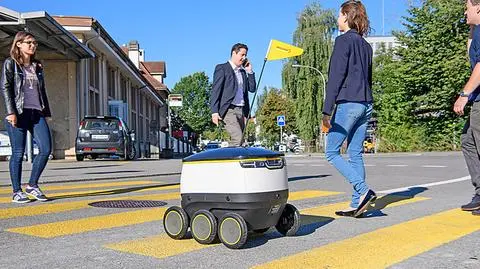 Szwajcaria. Swiss Post będzie testował dostawy z udziałem robotów