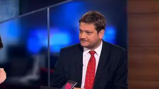 W Brukseli bez fajerwerków, ale jest krok w stronę walki z kryzysem. Premier Donald Tusk, po zakończeniu szczytu przywódców Unii Europejskiej w Brukseli, oznajmił, że jest porozumienie ws. podniesienia kapitałów banków w Unii Europejskiej. Więcej o tym w rozmowie z Ignacym Morawskim, ekonomistą Polskiego Banku Przedsiębiorczości. 