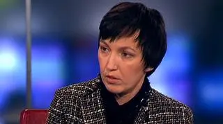 Przedsiębiorcy składający wnioski na dofinansowanie e-usług czują się oszukani przez Polską Agencję Rozwoju Przedsiębiorczości.  W pazdzierniku PARP zarzekał się, że nie będzie brał pod uwagę daty wpływu wniosku tylko jego zawartość merytoryczną. Okazało się, że było inaczej. O kontrowersjach wokół naboru wniosków z prezes Agencji, Monika Karwat-Bury rozmawiał Marek Tejchman.
