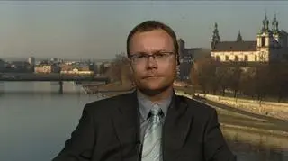 Comarch poprawia wyniki, chociaż niemiecka spółka zależna przynosi straty. Portfel zamówień wskazuje, że wyniki w tym roku mogą być lepsze. O wynikach i planach spółki, rozmawialiśmy z wiceprezesem spółki, Zbigniewem Rymarczykiem.