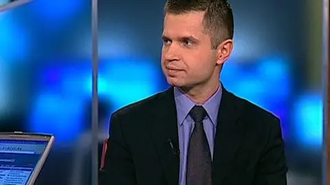 Dzisiejsze dane potwierdziły, że popyt konsumpcyjny spowalnia i przyczyni się do obniżenia PKB. Przyczyną spowolnienia jest m.in. sytuacja na rynku pracy. Będzie wyraźny spadek sprzedaży samochodów, mebli, RTV, AGD a konsumenci będą szukać oszczędności. Kryzys jest szansą dla producentów dóbr tańszych. Naszym gościem w studio TVN CNBC Biznes był Piotr Bujak, ekonomista BZ WBK