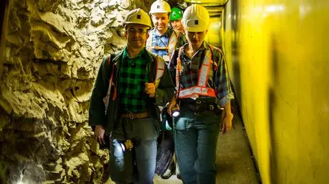 Grupa Azoty i KGHM Polska Miedź chronione przed wrogim przejęciem