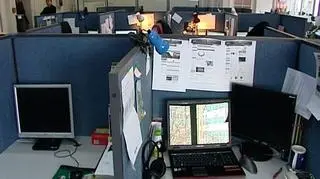 Ruszył program na wspieranie tworzenia i rozwoju gospodarki elektronicznej w ramach Programu Operacyjnego Innowacyjna Gospodarka. Od dzisiaj można składać aplikacje na dofinansowanie. PARP proponuje refundacje do osiemdziesięciu pięciu procent wartości projektu. Koszt projektu nie może przekraczać miliona złotych. Co warto wiedzieć? O tym w materiale.