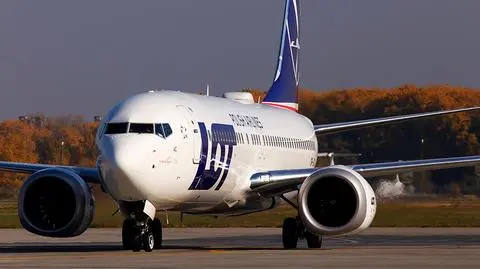 Boeing 737 MAX 8