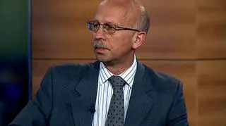 Akcjonariat obywatelski, czyli program ministerstwa finansów, mający na celu upowszechnienie udziału obywateli w życiu gospodarczym. O programie oraz zamieszaniu wokół sprzedaży akcji PZU przez Skarb Państwa, rozmawialiśmy z byłym prezesem GPW i doradca strategicznym Rothschild Polska, Wiesławem Rozłuckim.