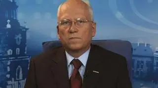 Spółka budowlana ABM Solid miała 0,28 mln zł skonsolidowanego zysku netto przypisanego akcjonariuszom jednostki dominującej w I poł. 2009 roku wobec 4,62 mln zł zysku rok wcześniej. Zysk operacyjny na poziomie grupy wyniósł 0,49 mln zł wobec 2,49 mln zł zysku rok wcześniej. O komentarz do tych wyników poprosiliśmy prezesa ABM Solid Marka Pawlika, który był gościem programu "Rynki dnia".