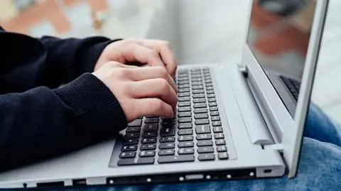 Bramki SMS pozwalają na wysyłanie wiadomości na telefon przez internet