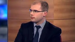 Płace w górę. Średnie wynagrodzenie wyniosło w kwietniu 3600 złotych brutto i było wyższe o prawie 6 procent niż przed rokiem. To co może cieszyć pracowników martwi ekonomistów, bo jeśli ta tendencja się utrzyma to będziemy mieli do czynienia z wyraźną presją na wzrost płac i równie poważnym impulsem inflacyjnym. Naszym gościem był Radosław Cholewiński, zarządzający Trigon Dom Maklerski.