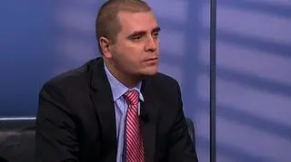 PTE ING, które zarządza największym OFE, ma propozycję dla rządu w kwestii zmian w systemie emerytalnym. Rekomenduje m.in. czasowe - na przykład - na 4 lata obniżenie składki do funduszy. O propozycji mówi Grzegorz Chłopek z PTE ING.