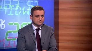 Karty platynowe, Infinite, czy World Signia to dla niektórych synonim luksusu. Co powinna zawierać taka karta? Na jakie usługi dodatkowe mogą liczyć najbogatsi? Naszym gościem był: Karol Wilczko, Comperia.pl