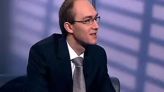 Oferta dla studentów będzie coraz mniejsza. Z powodu braku wymaganych regularnych wpływów na konto, studenci często wybierają konta młodzieżowe i internetowe, które są tańsze. Część banków nadal wydaje karty do kont studenckich za darmo, ale pobiera opłatę za ich używanie, mówi Jarosław Sadowski, analityk Expandera.