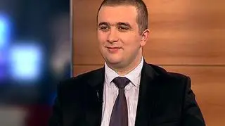 Spółka Orzeł Opony SA przejęła firmę odpowiedzialną za obsługę flot. To zwykle biznes jadący na niskich marżach. Czy Orzeł Opony ma pomysł jak na tym zarabiać? Na te i inne pytania Mikołaja Kunicy odpowiada prezes Orzeł Opony Jacek Orzeł w ramach "Dnia z autem w firmie".