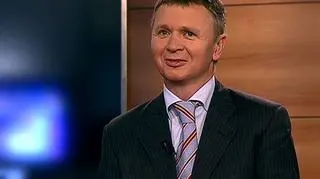 Przychody w dół, zysk w górę - tak w skrócie podsumować można zakończony rok obrotowy producenta alkoholi. W kolejnym roku obrotowym spółka planuje zwiększenie zysku, nie wyklucza również przejęć. Więcej - w rozmowie z prezesem Ambry, Robertem Ogórem.