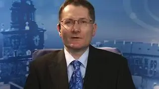 Na zimę narzekają prawie wszyscy ale są tacy dla których minusowa temperatura i opady śniegu to czysty biznes. -Zima pozwala nam na zwiększenie przychodów - powiedział prezes Intersportu. Artur Mikołajko dodał, że przychody spółki XII były o 15% lepsze niż w poprzednim roku.