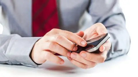 Eksperci: w tym roku ponad 60 proc. Polaków będzie miało smartfona