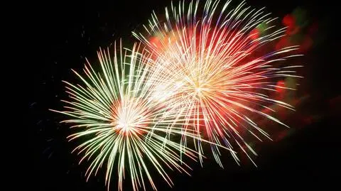 Fajerwerki - jak kupować i używać. Poradnik UOKiK