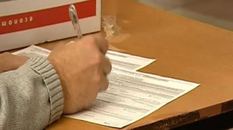 Pewne są tylko - śmierć i podatki. A często podatki to śmierć dla zysków - zwłaszcza w Polsce. Nasz kraj jest jednym z najmniej przyjaznych krajów pod względem systemu podatkowego - dodatkowo jest gorzej niż było. Dlaczego i kiedy może się to zmienić, a fiskus przestanie wysysać pieniądze z naszych portfeli.