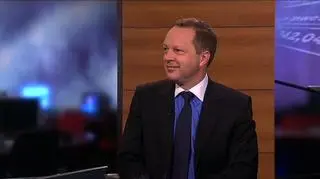 Jeden z największych banków na świecie - Industrial and Commercial Bank of China - chce utworzyć swoją filię w Polsce. Jego suma bilansowa to ponad 2 biliony dolarów - to prawie 10 razy tyle co całego polskiego systemu bankowego. Według Jarosława Dąbrowskiego, byłego prezesa DnB Nord Polska, po tym jak chiński bank otworzy filię w Polsce, może zainteresować się także przejęciem już istniejących placówek. 