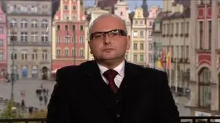 Spółka PCZ, która niedawno debiutowała na NewConnect kupuje od MSP Centralę Farmaceutyczną Cefarm, przejmuje też od skarbu państwa uzdrowiska – Wysowa, jest również w grze o Kamień Pomorski. Jak mówi w programie Rynki Dnia, prezes PCZ Romuald Ściborski, jeśli spółka będzie potrzebowała kapitału nie wykluczona jest kolejna emisja.