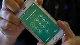 Apple konsekwentnie odmawia ujawnienia danych dla FBI, pomimo nakazu sądowego. Spór zatacza kręgi