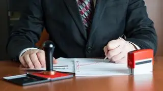 Prawie pół miliona urzędników czekają w przyszłym roku wielkie zmiany