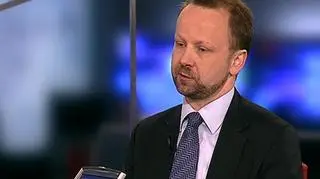 Wraz z rosnącym zadłużeniem państw i miast, agencje ratingowe co raz częściej decydują o obniżeniu ich oceny kredytowej. Czym kierują się agencje w ustalaniu ratingów państw i miast tłumaczył na antenie TVN CNBC Piotr Kowalski - prezes Fitch Polska.