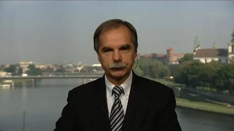 Es-system – branża oświetleniowa błyszczy w drugim półroczu. Zdaniem prezesa ES-SYSTEM pierwsze półrocze zawsze jest trudne, drugie przynosi znaczną poprawę wyników. Bogusław Pilszczek szacuje, że w lipcu i w sierpniu sprzedaż wzrosła o kilka procent w ujęciu rocznym. Spółka cały czas negocjuje kolejne kontrakty, także te związane z EURO 2012. Więcej szczegółów na ten temat w rozmowie z prezesem spółki Bogusławem Pilszczkiem.