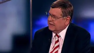 Nawet połowa wyższych uczelni może już niedługo zniknąć z rynku - alarmują eksperci do spraw szkolnictwa wyższego. W Polsce jest najwięcej wyższych uczelni w Europie. Zdaniem ekspertów w ciągu kolejnych 6 lat może zniknąć około 200 szkół wyższych - głównie prywatnych. O tym, czy na rynku przetrwają najlepsi, czy najtańsi w magazynie "90 minut" z profesorem Jerzym Woźnickim z Fundacji Rektorów Polskich rozmawiał Marek Tejchman.